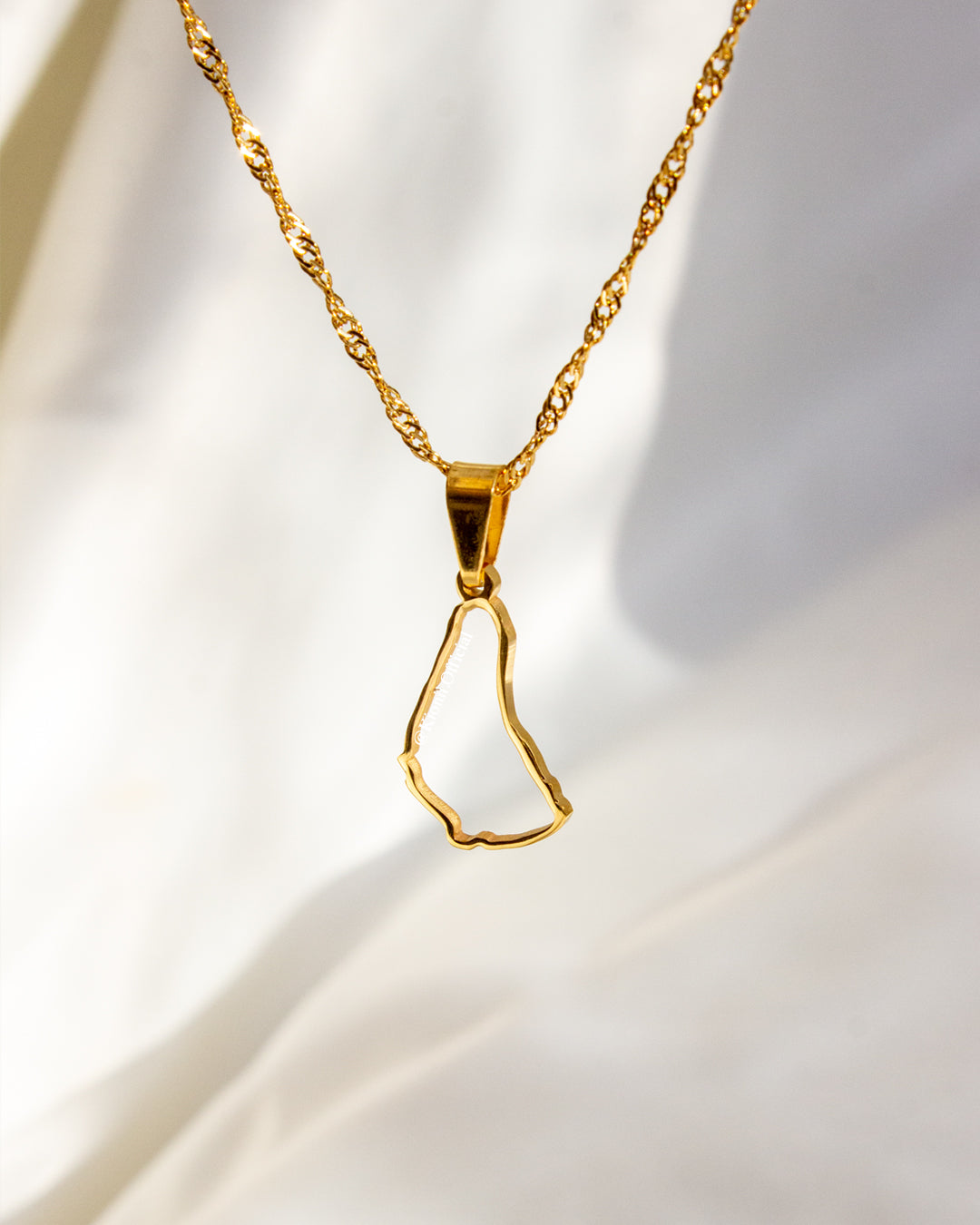 Barbados Outline Necklace - KIONII