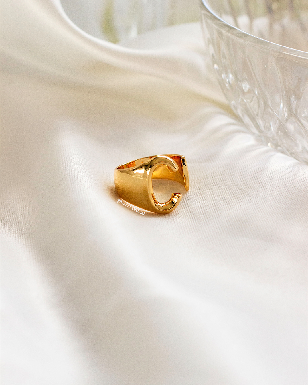 Initial Gold Chunky Ring - KIONII