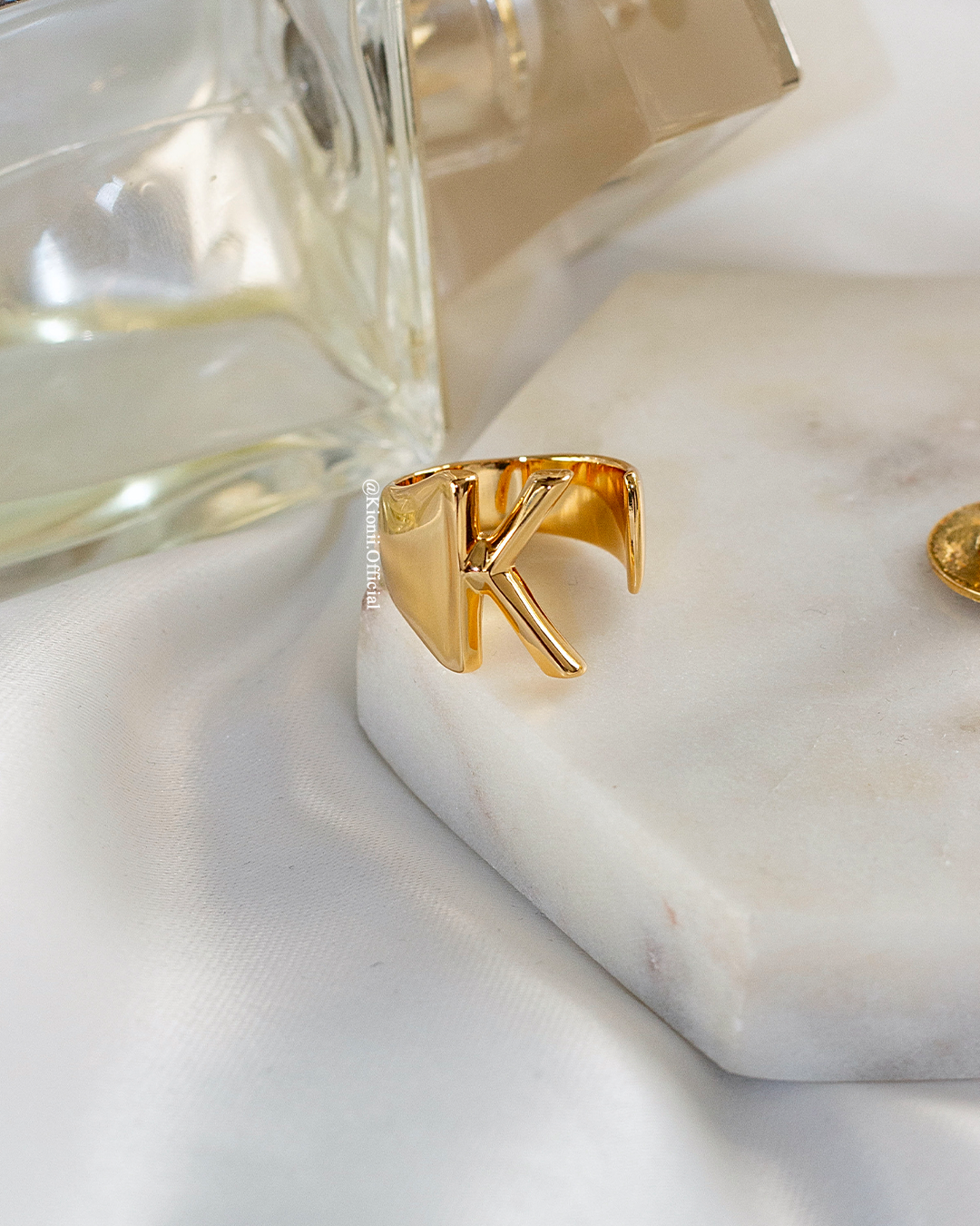 Initial Gold Chunky Ring - KIONII