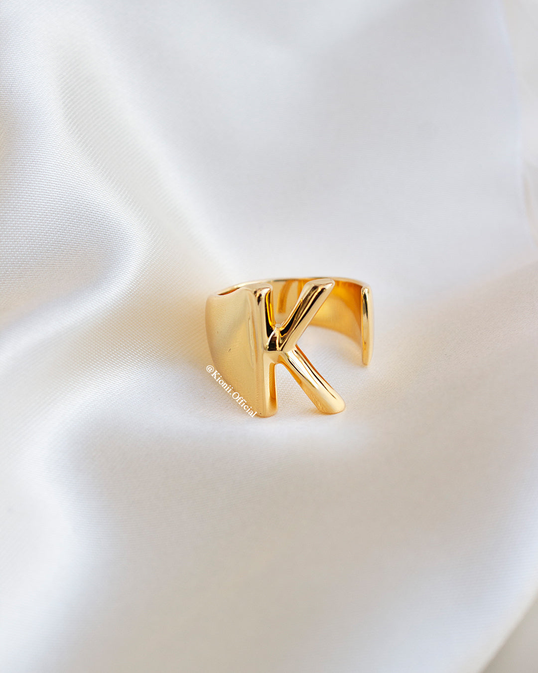 Initial Gold Chunky Ring - KIONII