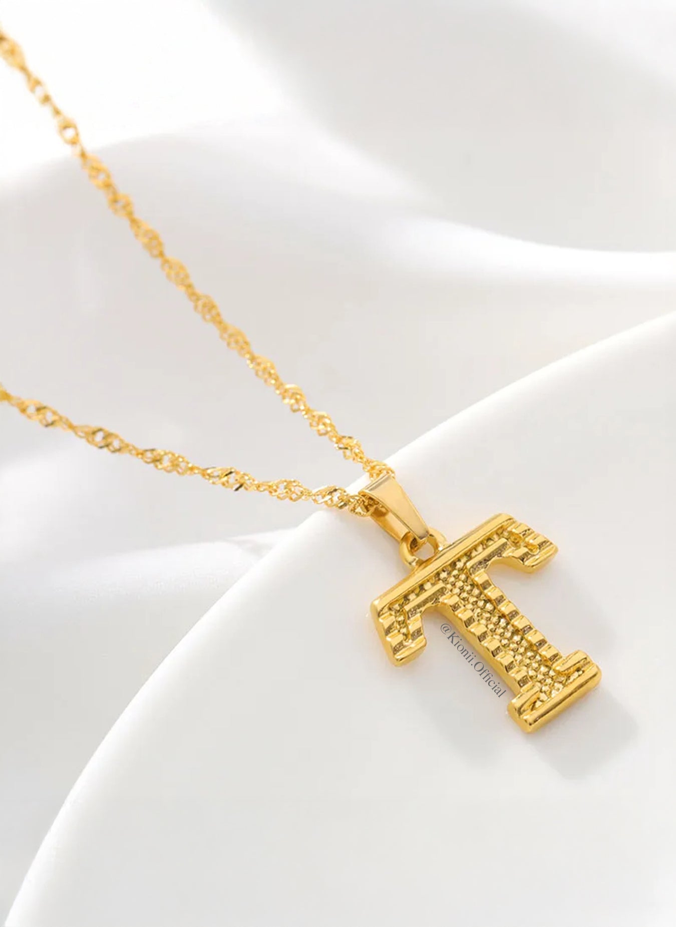 Ciara Initial Necklace (Gold)