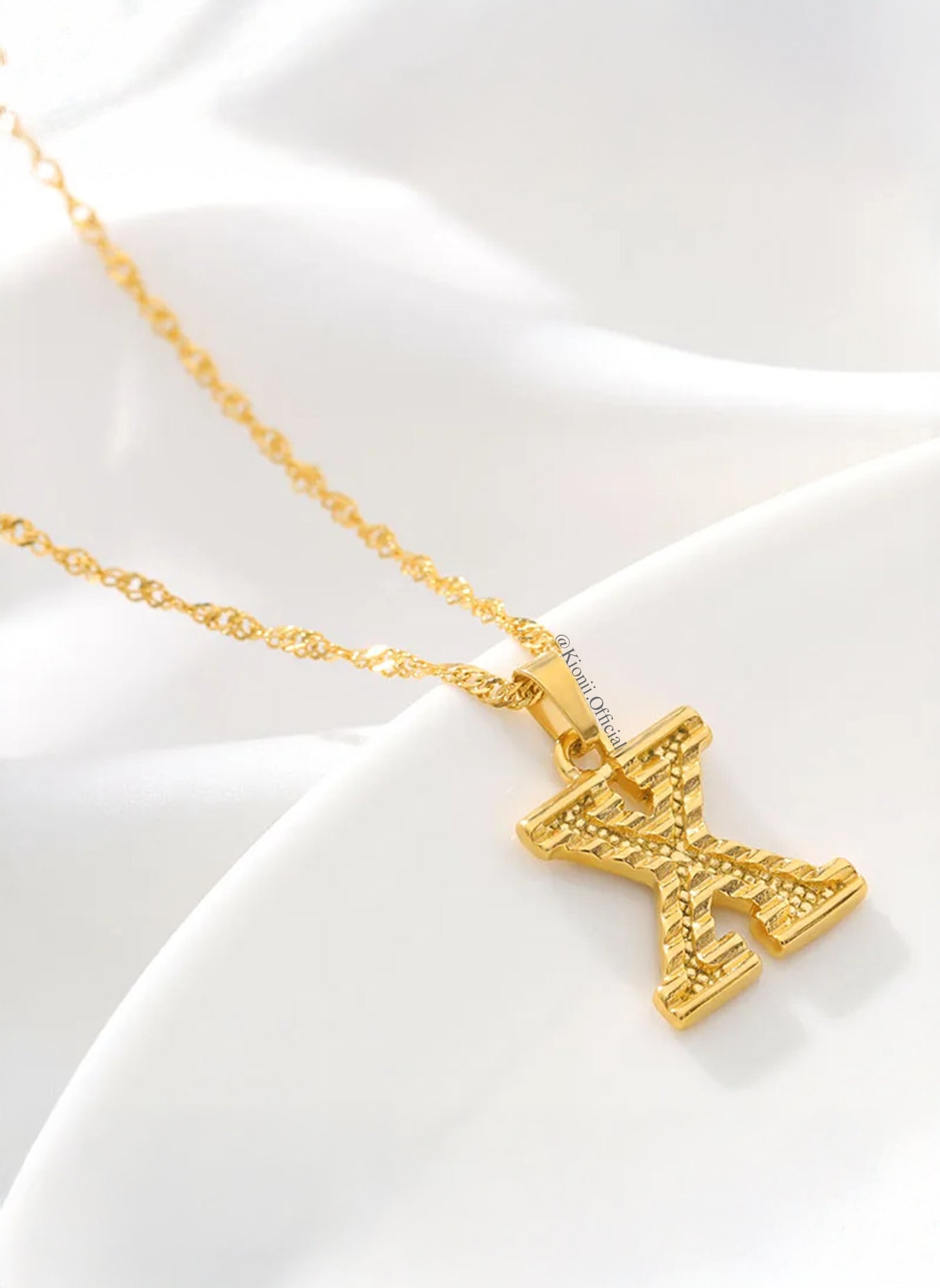 Ciara Initial Necklace (Gold)