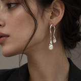 Moonveil Pearl Earrings (Silver)