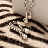 Moonveil Pearl Earrings (Silver)