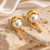 Potion Drop Pearl Earrings
