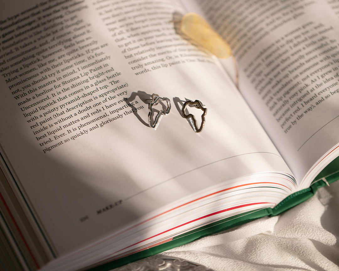 Africa Outline Silver Studs - KIONII