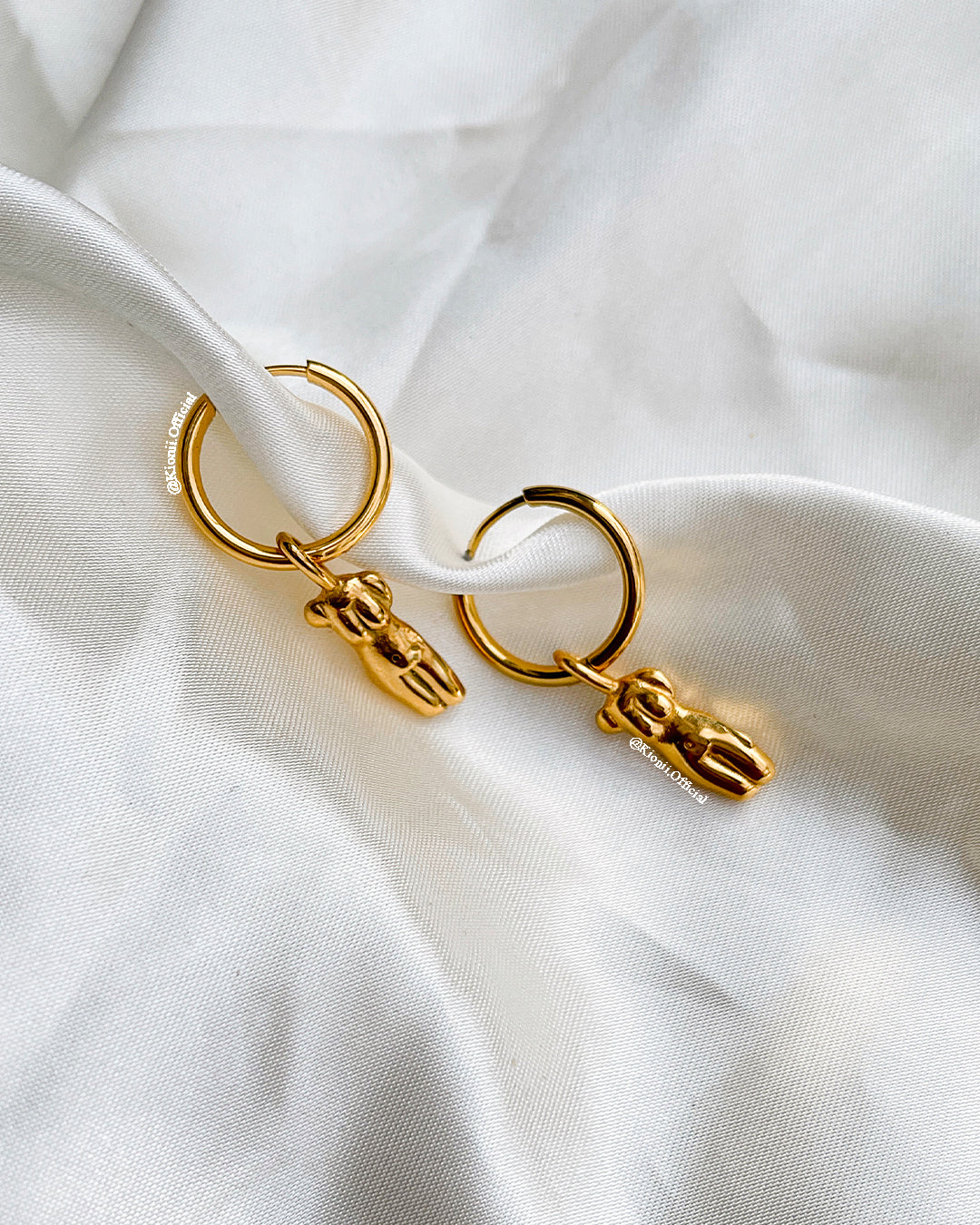 Body Huggie Earrings (Gold) - KIONII