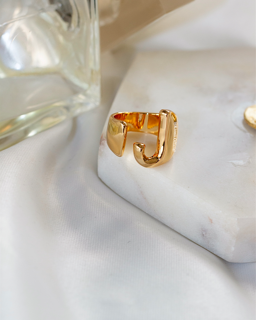 Initial Gold Chunky Ring - KIONII