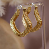 Kia Hoop Earrings