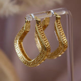 Kia Hoop Earrings